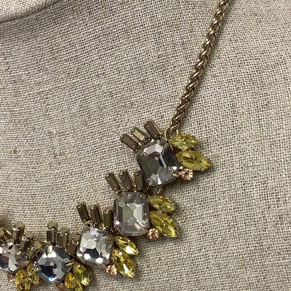 Banana Republic Yellow & Clear Rhinestone Sunburst Statement Necklace Gold Tone - Picture 4 of 7